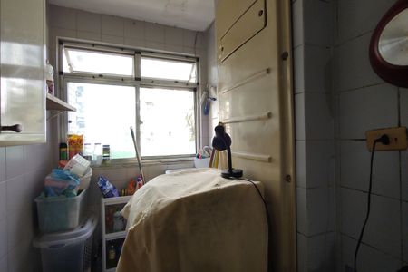 Apartamento à venda com 72m², 2 quartos e 2 vagasÁrea de Serviço