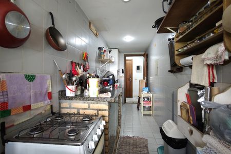 Apartamento à venda com 72m², 2 quartos e 2 vagasCozinha