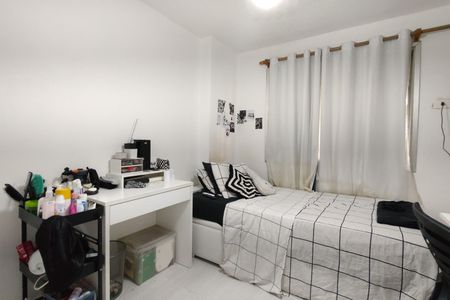 Apartamento à venda com 72m², 2 quartos e 2 vagasQuarto 
