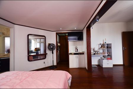 Apartamento à venda com 325m², 4 quartos e 2 vagasSuite