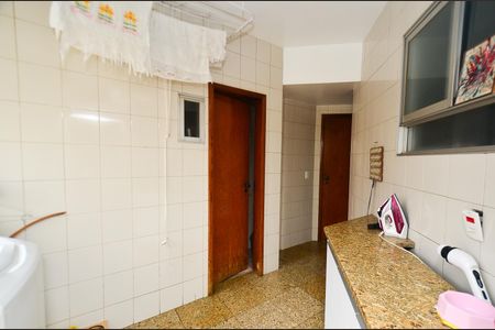 Apartamento à venda com 325m², 4 quartos e 2 vagasArea serviço