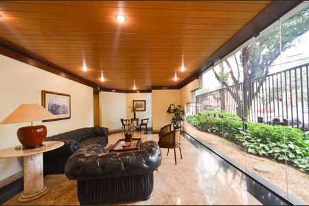 Apartamento à venda com 325m², 4 quartos e 2 vagasHall de entrada