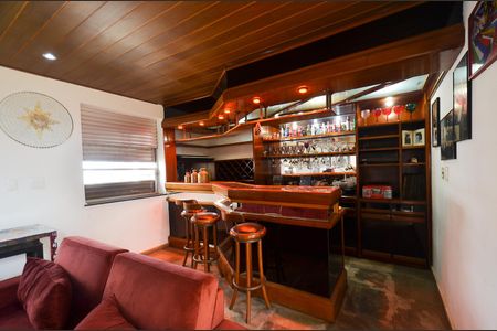 Apartamento à venda com 325m², 4 quartos e 2 vagasSala cobertura