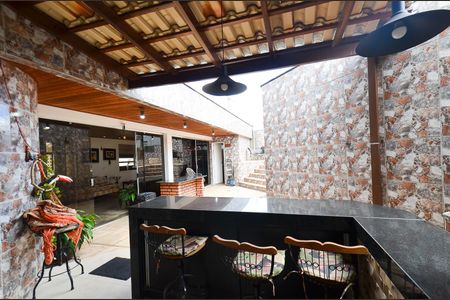 Apartamento à venda com 325m², 4 quartos e 2 vagasArea gourmet