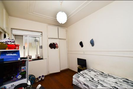 Apartamento à venda com 325m², 4 quartos e 2 vagasQuarto2