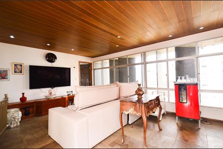 Apartamento à venda com 325m², 4 quartos e 2 vagasSala cobertura