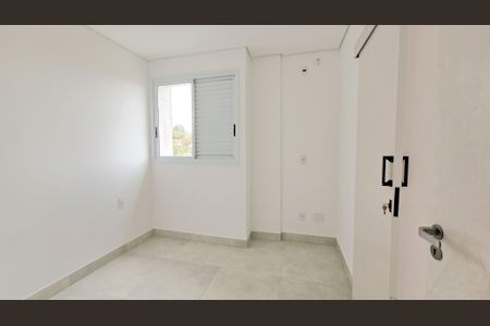 Apartamento à venda com 201m², 3 quartos e 4 vagasQuarto 02