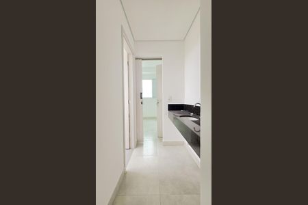 Apartamento à venda com 201m², 3 quartos e 4 vagasBanheiro 2 