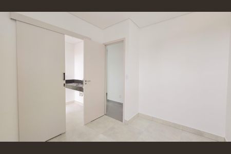 Apartamento à venda com 201m², 3 quartos e 4 vagasQuarto 02