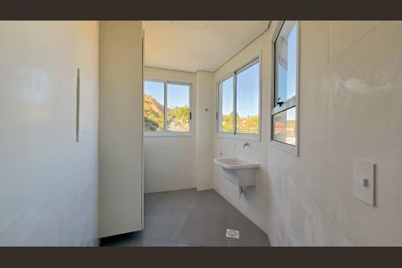 Apartamento para alugar com 202m², 3 quartos e 4 vagasÁrea de Serviço