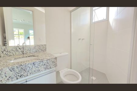 Apartamento para alugar com 202m², 3 quartos e 4 vagasBanheiro de Serviço