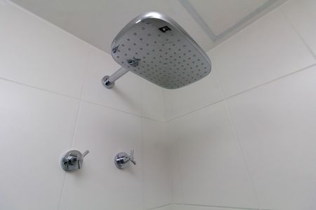 Studio para alugar com 27m², 1 quarto e sem vaga Studio para alugar com 27m², 1 quarto e sem vagaBanheiro