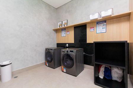 Studio para alugar com 27m², 1 quarto e sem vaga Studio para alugar com 27m², 1 quarto e sem vagaÁrea comum