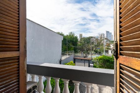 Casa à venda com 370m², 4 quartos e 8 vagasSacada da Suíte 1