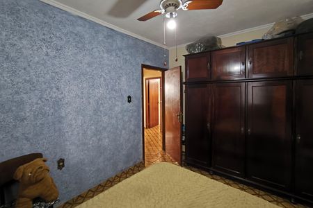 Casa à venda com 261m², 4 quartos e 4 vagas Casa à venda com 261m², 4 quartos e 4 vagasQuarto 1