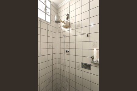 Casa à venda com 261m², 4 quartos e 4 vagas Casa à venda com 261m², 4 quartos e 4 vagasBanheiro