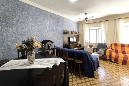 Casa à venda com 261m², 4 quartos e 4 vagas Casa à venda com 261m², 4 quartos e 4 vagasSala