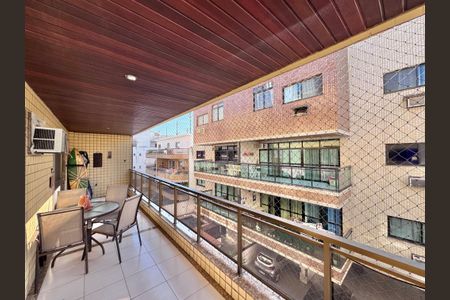 Apartamento à venda com 90m², 3 quartos e 2 vagasVaranda