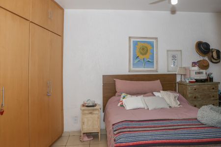 Casa à venda com 260m², 3 quartos e 3 vagasSuíte