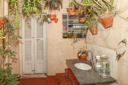 Casa à venda com 260m², 3 quartos e 3 vagasLavabo