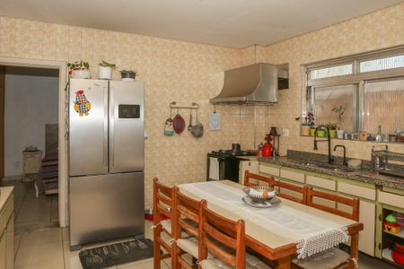 Casa à venda com 260m², 3 quartos e 3 vagasCozinha