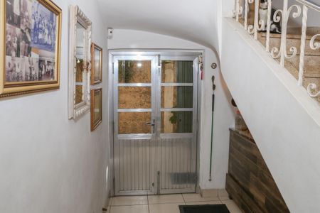 Casa à venda com 260m², 3 quartos e 3 vagasEntrada Lateral