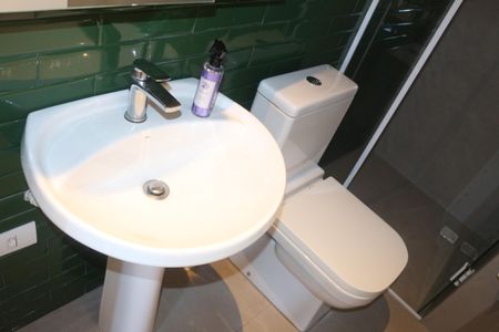 Apartamento para alugar com 134m², 2 quartos e 3 vagasBanheiro da Suíte 1