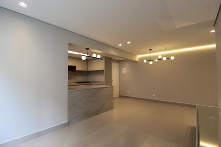 Apartamento à venda com 81m², 2 quartos e sem vagaSala