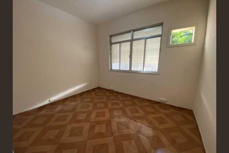 Apartamento à venda com 75m², 2 quartos e 1 vaga
