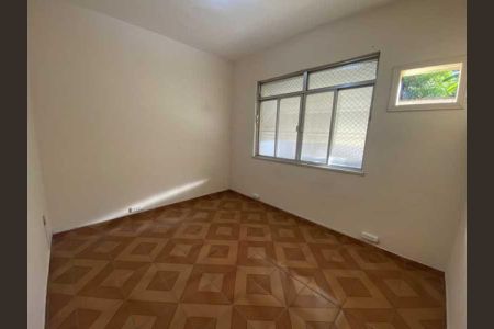 Apartamento à venda com 75m², 2 quartos e 1 vaga