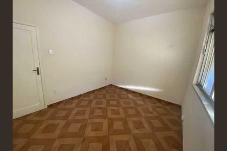 Apartamento à venda com 75m², 2 quartos e 1 vaga