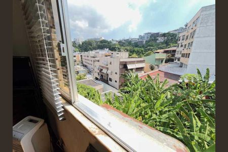 Apartamento à venda com 60m², 3 quartos e 2 vagas