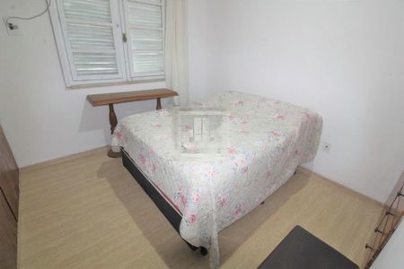 Casa à venda com 99m², 2 quartos e 1 vaga