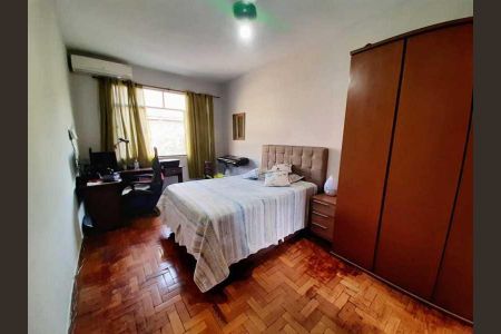 Casa de condomínio à venda com 184m², 3 quartos e 2 vagas