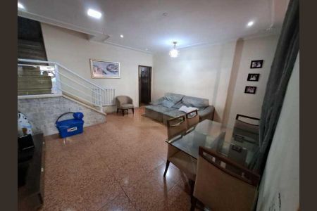 Casa de condomínio à venda com 97m², 3 quartos e 1 vaga