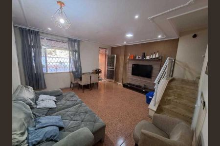 Casa de condomínio à venda com 97m², 3 quartos e 1 vaga