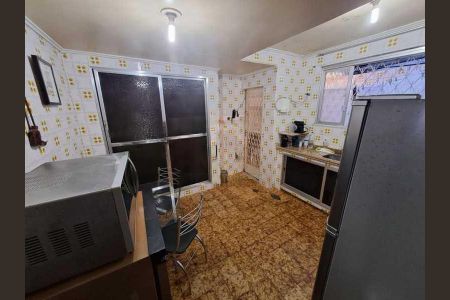 Casa de condomínio à venda com 97m², 3 quartos e 1 vaga