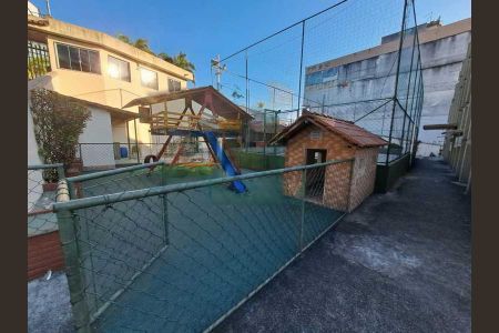 Casa de condomínio à venda com 97m², 3 quartos e 1 vaga