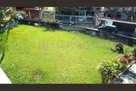 Casa de condomínio à venda com 92m², 2 quartos e sem vaga