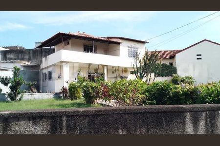 Casa de condomínio à venda com 92m², 2 quartos e sem vaga