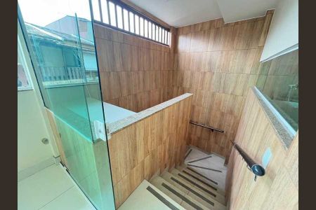 Casa de condomínio à venda com 70m², 2 quartos e 1 vaga
