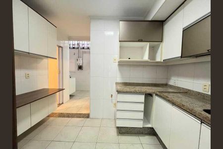 Casa de condomínio à venda com 70m², 2 quartos e 1 vaga