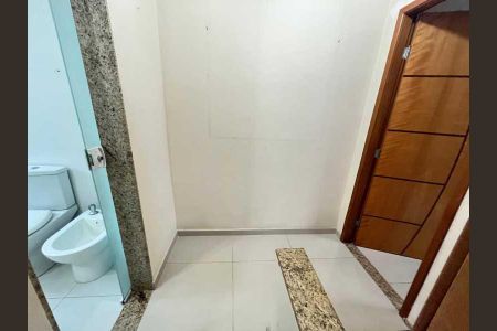 Casa de condomínio à venda com 70m², 2 quartos e 1 vaga