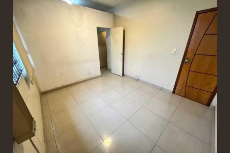 Casa de condomínio à venda com 70m², 2 quartos e 1 vaga