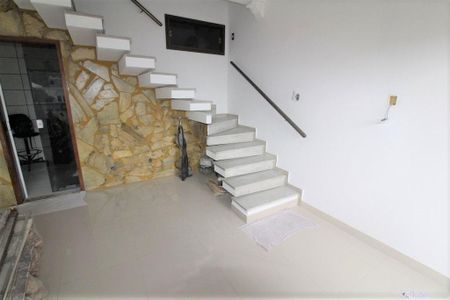 Casa de condomínio à venda com 68m², 2 quartos e 1 vaga