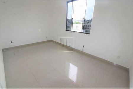 Casa de condomínio à venda com 68m², 2 quartos e 1 vaga