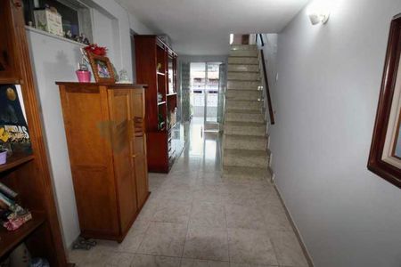 Casa à venda com 258m², 4 quartos e 4 vagas
