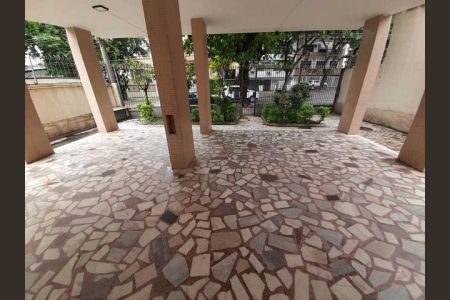 Apartamento à venda com 65m², 2 quartos e 1 vaga