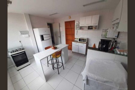 Apartamento à venda com 65m², 2 quartos e 1 vaga