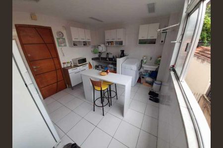 Apartamento à venda com 65m², 2 quartos e 1 vaga
